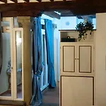 Borgo Allegri Apartment